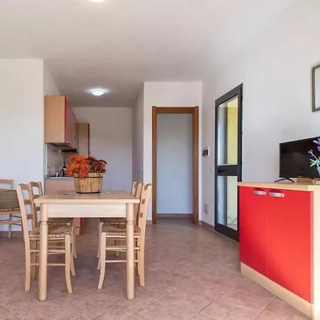 Apartment Residenza Il Ciliegio Con Piscina Trinità dʼAgultu