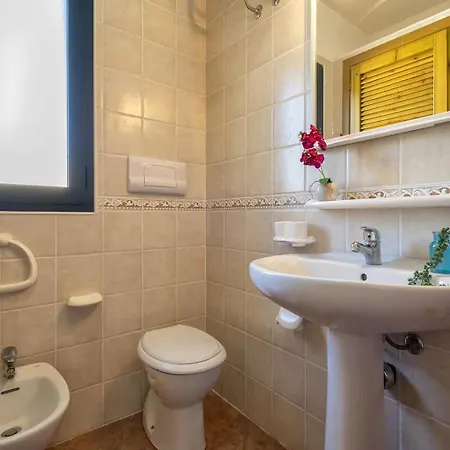 Residenza Il Ciliegio Con Piscina Apartamento *