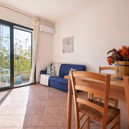 Residenza Il Ciliegio Con Piscina *