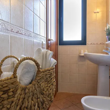 Residenza Il Ciliegio Con Piscina Apartamento *