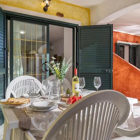 Residenza Il Ciliegio Con Piscina *