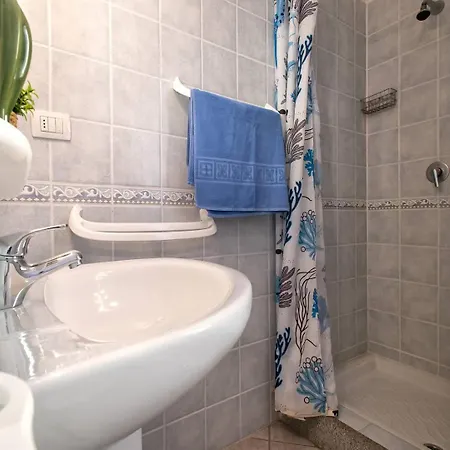 Residenza Il Ciliegio Con Piscina *