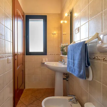 Apartamento Residenza Il Ciliegio Con Piscina