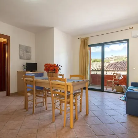 Residenza Il Ciliegio Con Piscina Trinità dʼAgultu