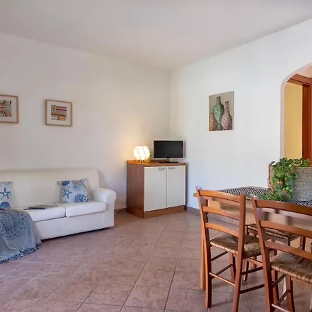 Residenza Il Ciliegio Con Piscina Trinità dʼAgultu